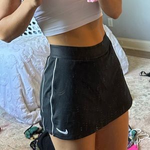 Black tennis skirt